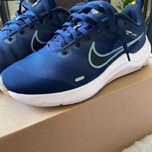 Nike Downshifter 12 Midnight Navy Men’s 7.5 / Women’s 9 - Picture 2 of 9
